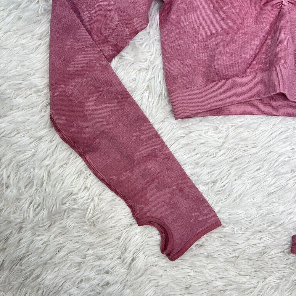 Gymshark Long Sleeve Women's Pink Pullover Crop Top Workout‎ Gym Size Small - Picture 2 of 6